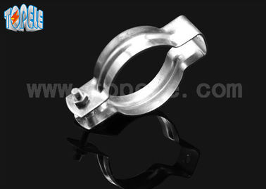 Conduci e accessori, accessori di compressione rigidi con bullone e dadi.