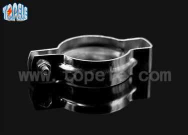 Conduci e accessori, accessori di compressione rigidi con bullone e dadi.