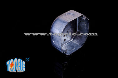 1-7/8" profondo 4 ′′ Octagone di acciaio GalvanizzatoConduit Box, Draw costruzione, tCon cinque 1/2 "e quattro 3/4" KOS