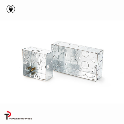 Scatole elettriche / scatole di conduzione metallica standard britannica con PVC, scatola di interruttore